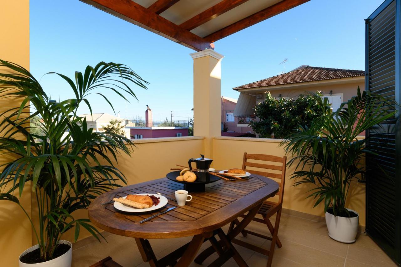 Casa Dell Amore Petriti  Exterior photo
