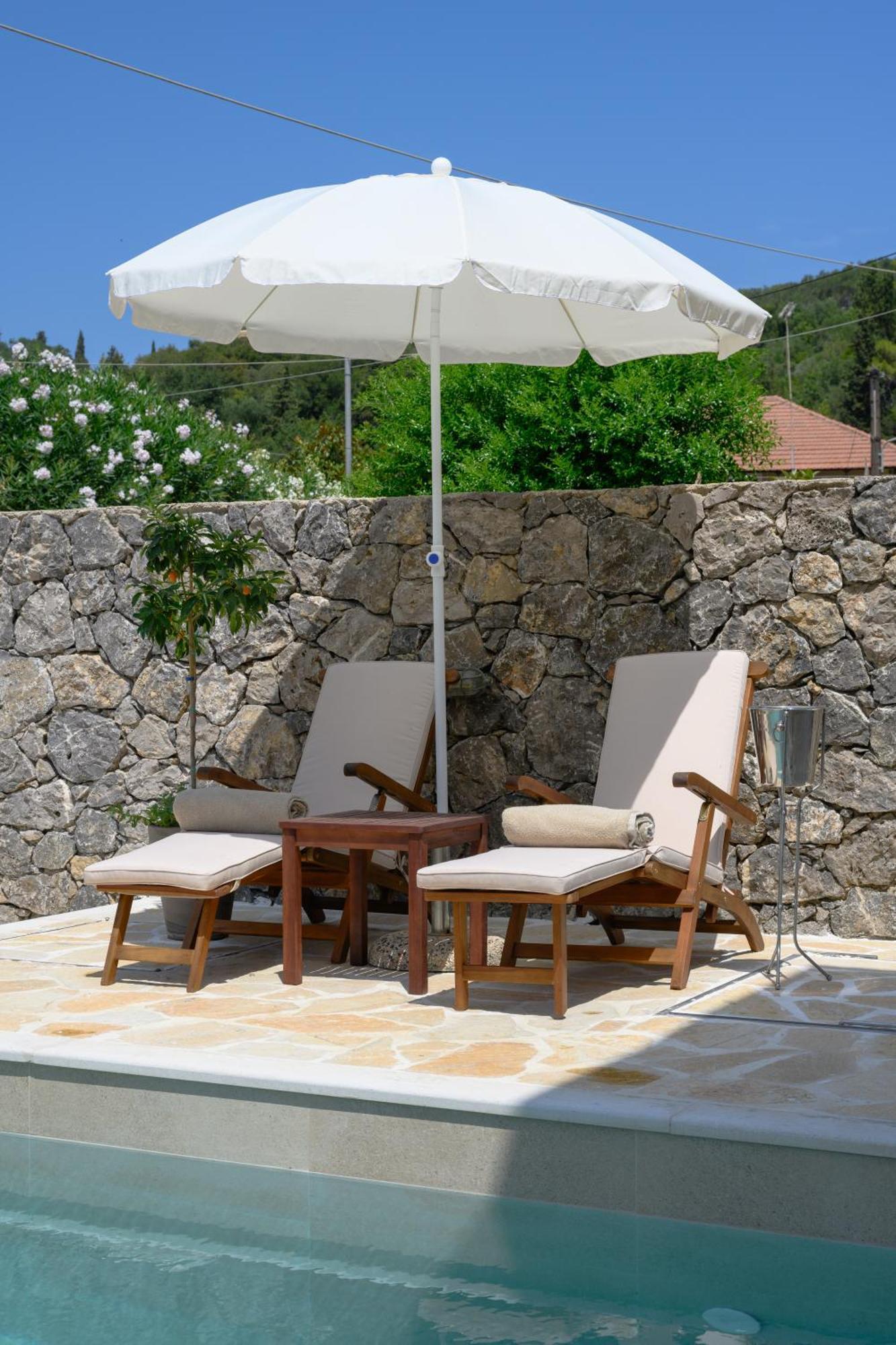 Casa Dell Amore Petriti  Exterior photo